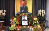 [ẢNH] Xúc động hình các nghệ sĩ Việt trong tang lễ nghệ sĩ hài Anh Vũ tại Mỹ